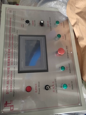 Esnek PU Quadrate Köpük için Daire Yatay Sünger Kesme Makinesi