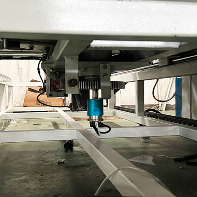 CNC Otomatik Sünger Üretim Hattı Kesme Makinesi Dikey Köpük