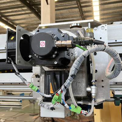 DTC-SD2012 Kontur Sünger PU Köpük Kesme Makinesi Çift Bıçaklı Salınımlı