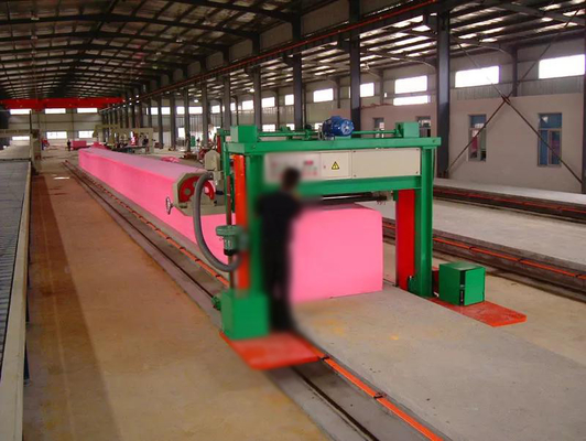 Ana çerçeve rehber rayı ve elektronik güç bağlantısı rayı ile 2-60 mm ileri sünger kesme makinesi
