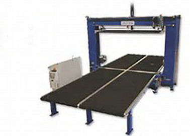 Yapışkan Köpük için CNC Sünger Kesme Makinesi, PU Yumuşak Köpük 5m / Min