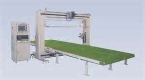 CNC lateks sünger salınan bıçak kesici 6m/dak, otomatik kesim makinesi