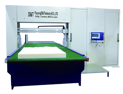 40m / Min Köpük Dik CNC çift bıçaklı Sünger Kesme Makinesi Kesim 3D Şekiller
